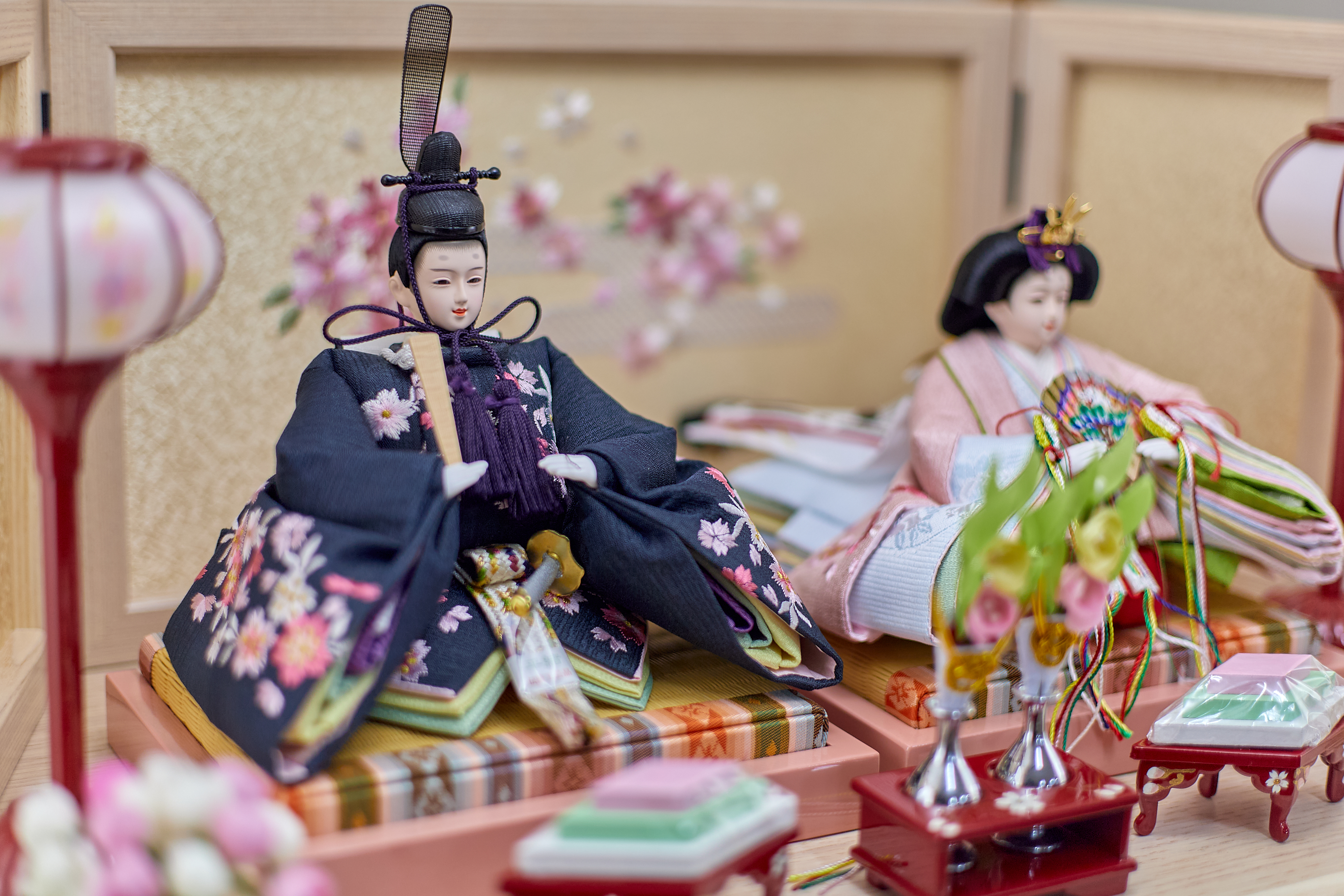 桜刺繍親王収納飾り 雛人形 茨城県 ひたちなか市 節句人形専門店 人形の桜井 水戸市 那珂市 東海村 日立市 常陸太田市 常陸大宮市 笠間市 大子町 大洗町 城里町 高萩市 北茨城市 鉾田市 茨城町 小美玉市 石岡市 桜川市